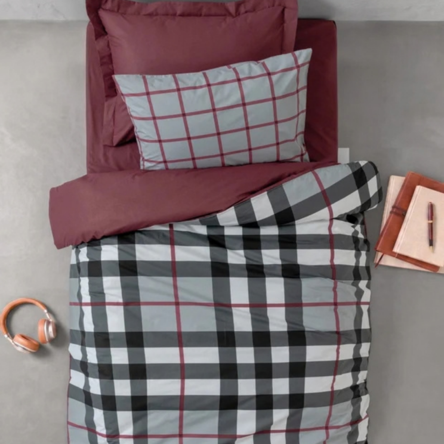 Cotton Box Genç Odası Tek Kişilik Lastikli Çarşaflı Nevresim Takımı Brave Bordo